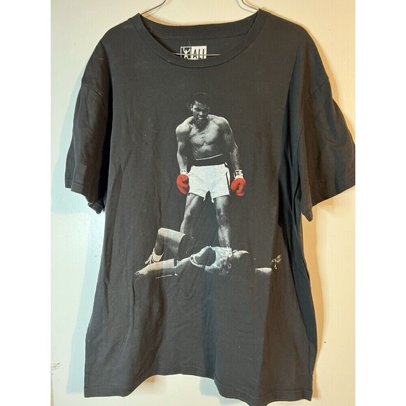 Mohamed Ali Men’s Xl Tshirt - Picture 1 of 3